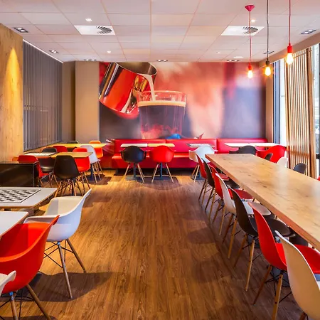 Hotel Ibis Centre 3*